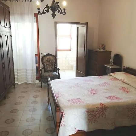 Lidia House شقة